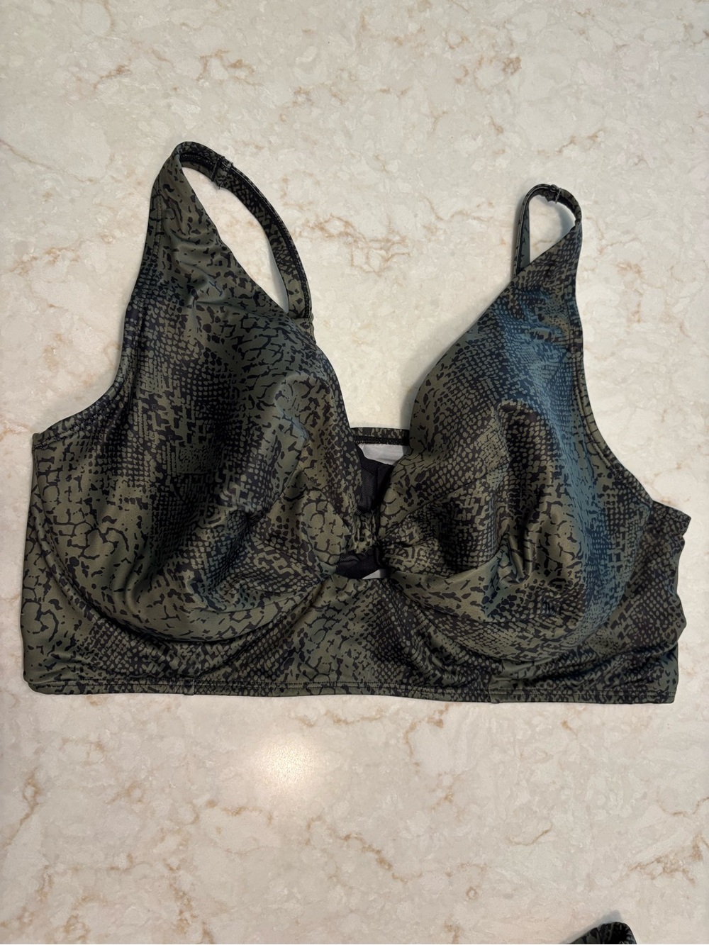 Lane Bryant Cacique Olive Snakeskin Bikini - Top 40F/Bottom 18 - Picture 6 of 12